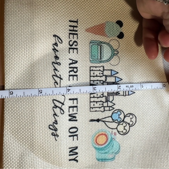 Disney These are a few of my favorite things Make Up Bag NWT (16) - Picture 4 of 4